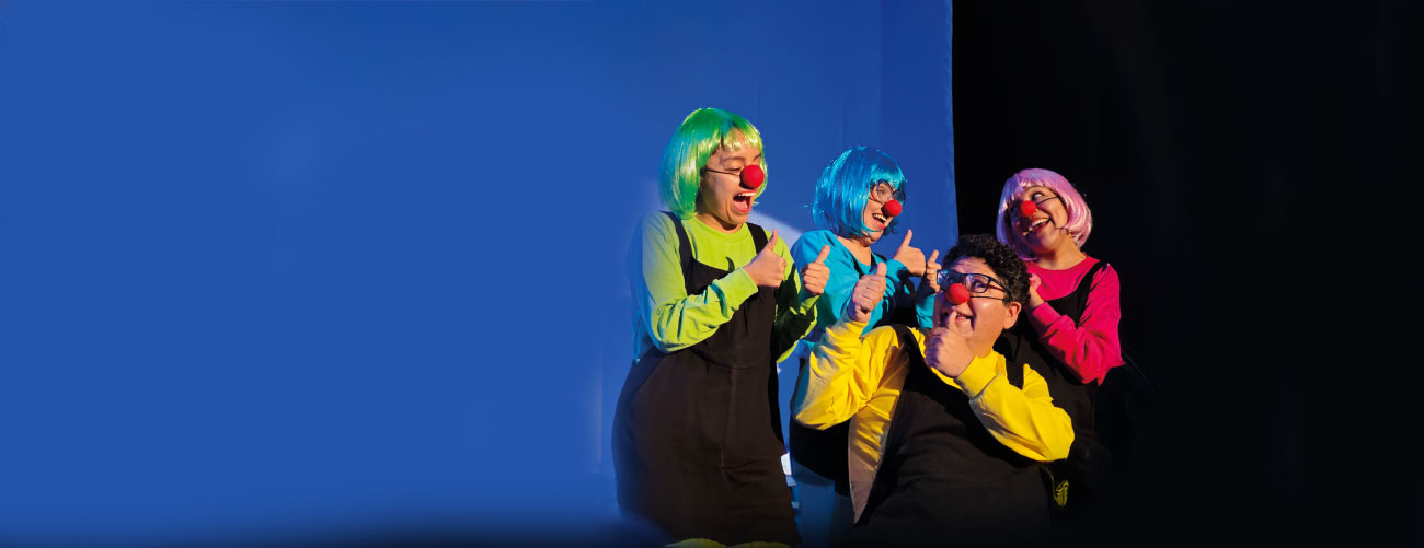 Afiche de Ser I.A. Comedia